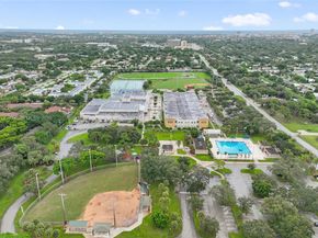 1000 NW 17th Ave, Boca Raton FL 33486