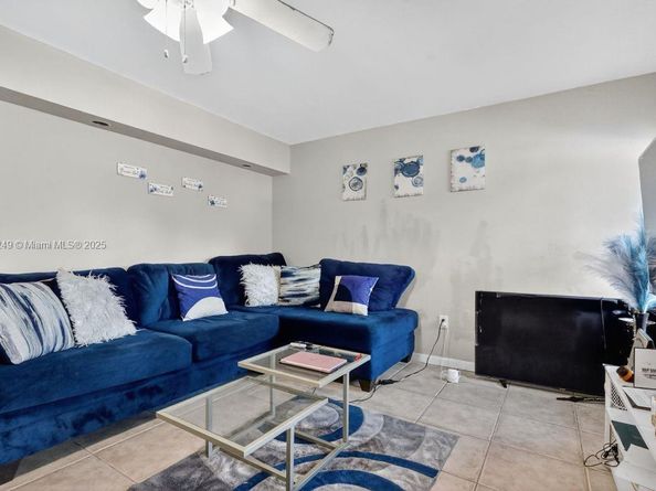 1370 NW 100th Ter, Miami FL 33147