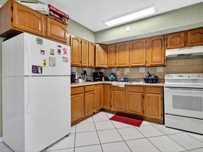1370 NW 100th Ter, Miami FL 33147