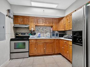 1370 NW 100th Ter, Miami FL 33147