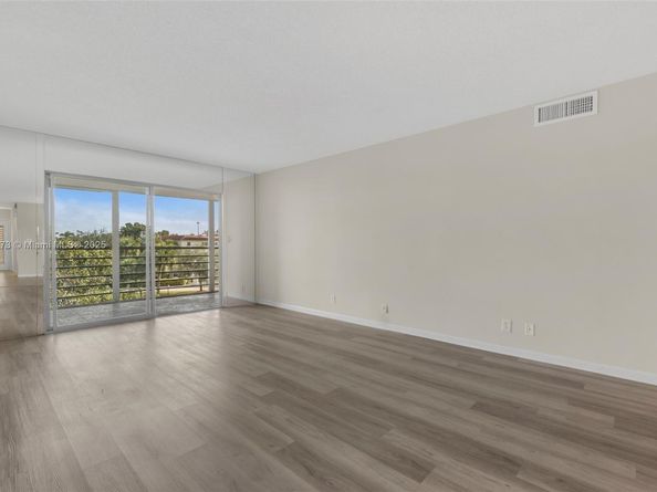 4401 Martinique Ct C4, Coconut Creek FL 33066