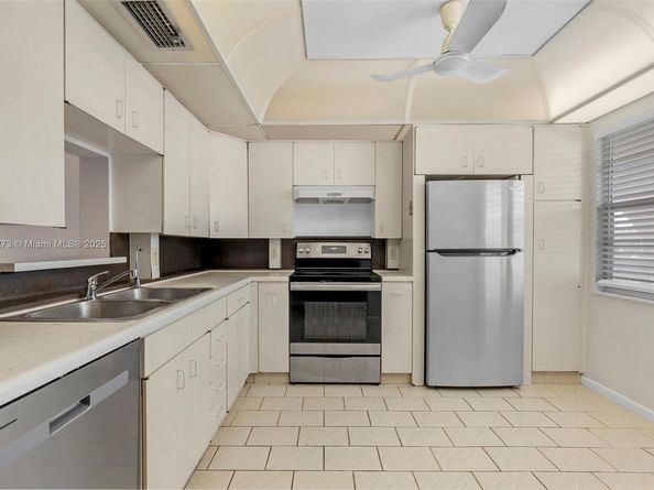 4401 Martinique Ct C4, Coconut Creek FL 33066