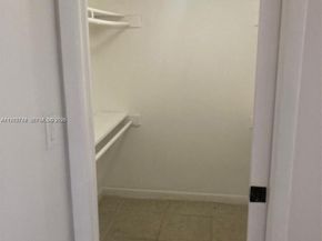 8420 SW 133rd Ave Rd 422, Miami FL 33183