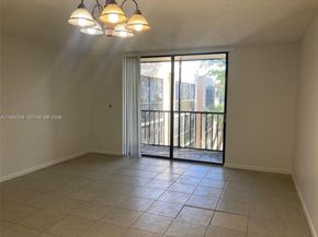 8420 SW 133rd Ave Rd 422, Miami FL 33183