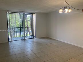 8420 SW 133rd Ave Rd 422, Miami FL 33183