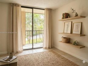 8420 SW 133rd Ave Rd 422, Miami FL 33183