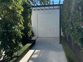 5648 SW 5th Ter, Miami FL 33134