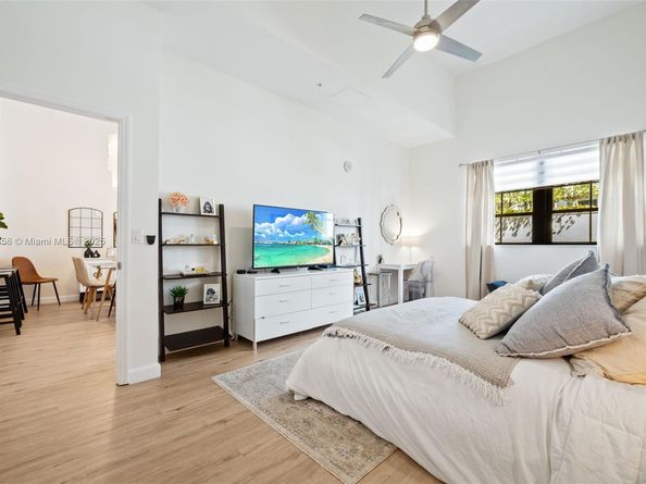 8390 SW 72nd Ave 314, Miami FL 33143