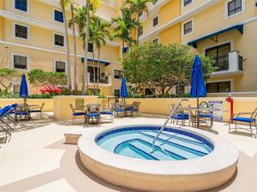 8390 SW 72nd Ave 314, Miami FL 33143