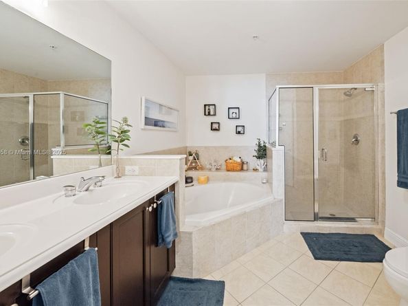 8390 SW 72nd Ave 314, Miami FL 33143