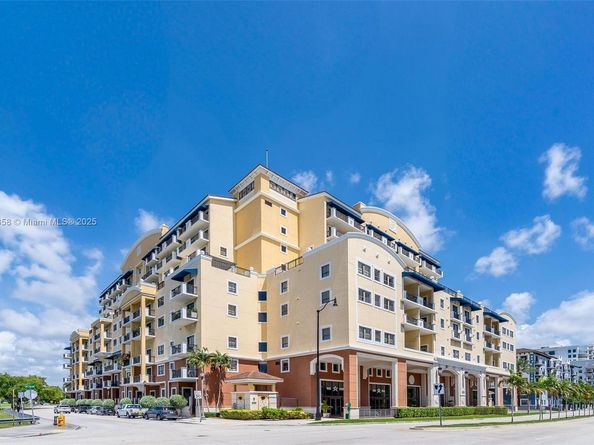 8390 SW 72nd Ave 314, Miami FL 33143