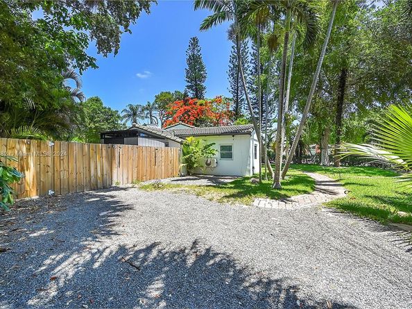 15 NE 95th St, Miami Shores FL 33138