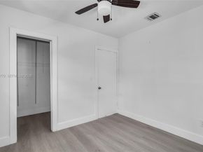 6831 Greene St, Hollywood FL 33024