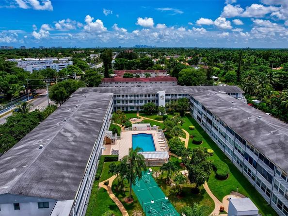 15610 NE 6th Ave 23C, Miami FL 33162