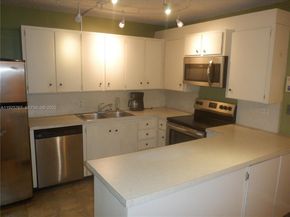 211 2nd Ln, Palm Beach Gardens FL 33418