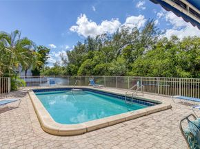 1400 NE 57th Ct 301, Fort Lauderdale FL 33334