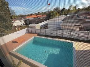 935 SW 72nd Ave, Miami FL 33144