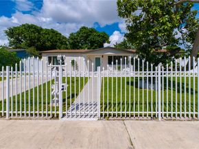 4845 NW 169th St, Miami Gardens FL 33055