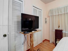 3600 NW 19th Ter, Miami FL 33125