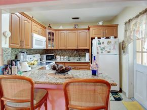 3600 NW 19th Ter, Miami FL 33125