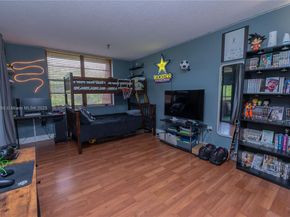 665 NE 195th St 419, Miami FL 33179