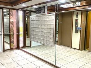 665 NE 195th St 419, Miami FL 33179