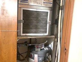 665 NE 195th St 419, Miami FL 33179