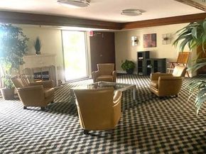 665 NE 195th St 419, Miami FL 33179