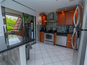 665 NE 195th St 419, Miami FL 33179