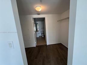 1750 N Bayshore Dr 4409, Miami FL 33132