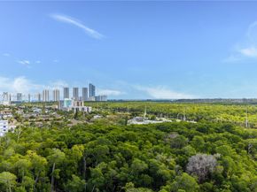 16385 Biscayne Blvd 1221, North Miami Beach FL 33160