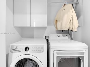 16385 Biscayne Blvd 1221, North Miami Beach FL 33160