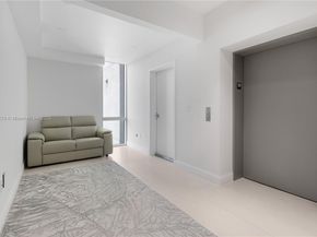 16385 Biscayne Blvd 1221, North Miami Beach FL 33160