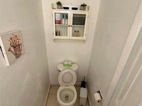 17901 NW 68th Ave T207, Hialeah FL 33015