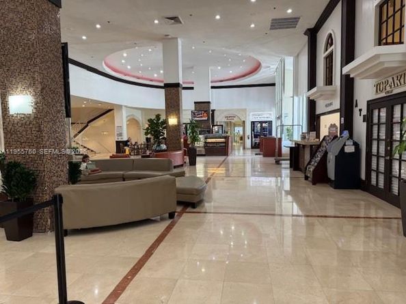 19201 Collins Avenue 534, Sunny Isles Beach FL 33160