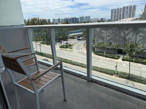 19201 Collins Avenue 534, Sunny Isles Beach FL 33160