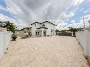 6102 SW 159th Ct, Miami FL 33193