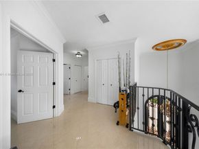 6102 SW 159th Ct, Miami FL 33193