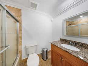 6102 SW 159th Ct, Miami FL 33193