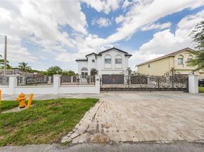6102 SW 159th Ct, Miami FL 33193