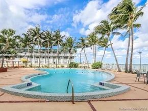 1865 79th St Cswy 15N, North Bay Village FL 33141