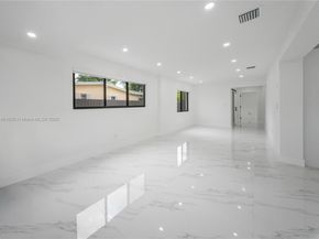 3021 SW 97th Ave, Miami FL 33165