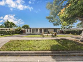 3021 SW 97th Ave, Miami FL 33165