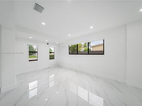 3021 SW 97th Ave, Miami FL 33165