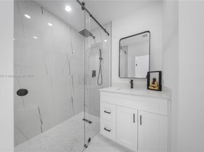 3021 SW 97th Ave, Miami FL 33165
