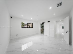 3021 SW 97th Ave, Miami FL 33165