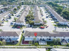 136 SW 169th Ave 136, Pembroke Pines FL 33027
