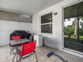136 SW 169th Ave 136, Pembroke Pines FL 33027