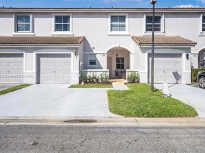 136 SW 169th Ave 136, Pembroke Pines FL 33027