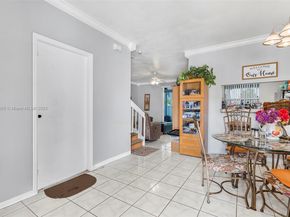 136 SW 169th Ave 136, Pembroke Pines FL 33027